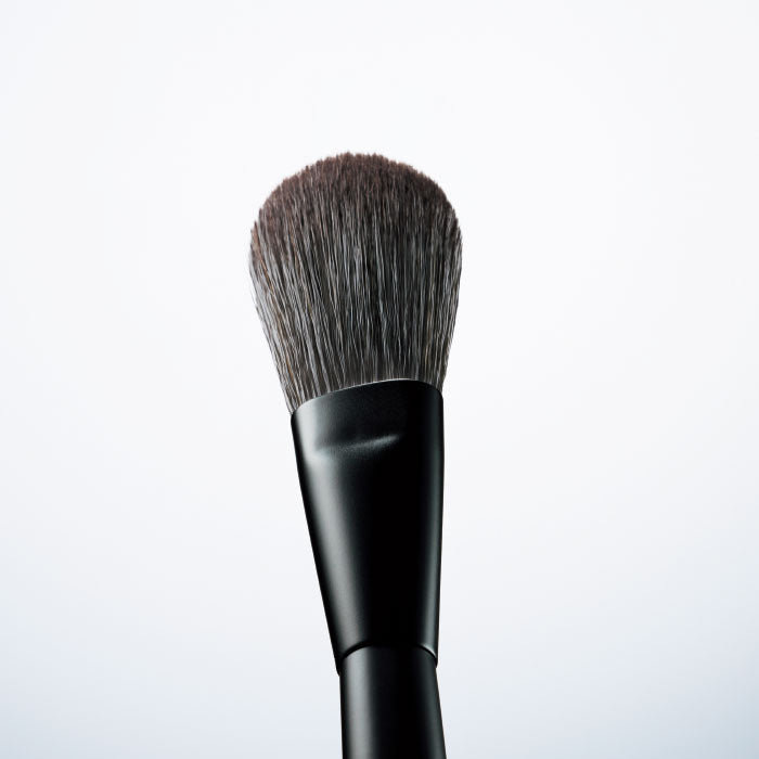 POLA Kumano Makeup Brush Finger Fit (Cheek &amp; Blush)