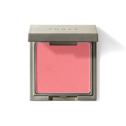 THREE Fluffume Blush