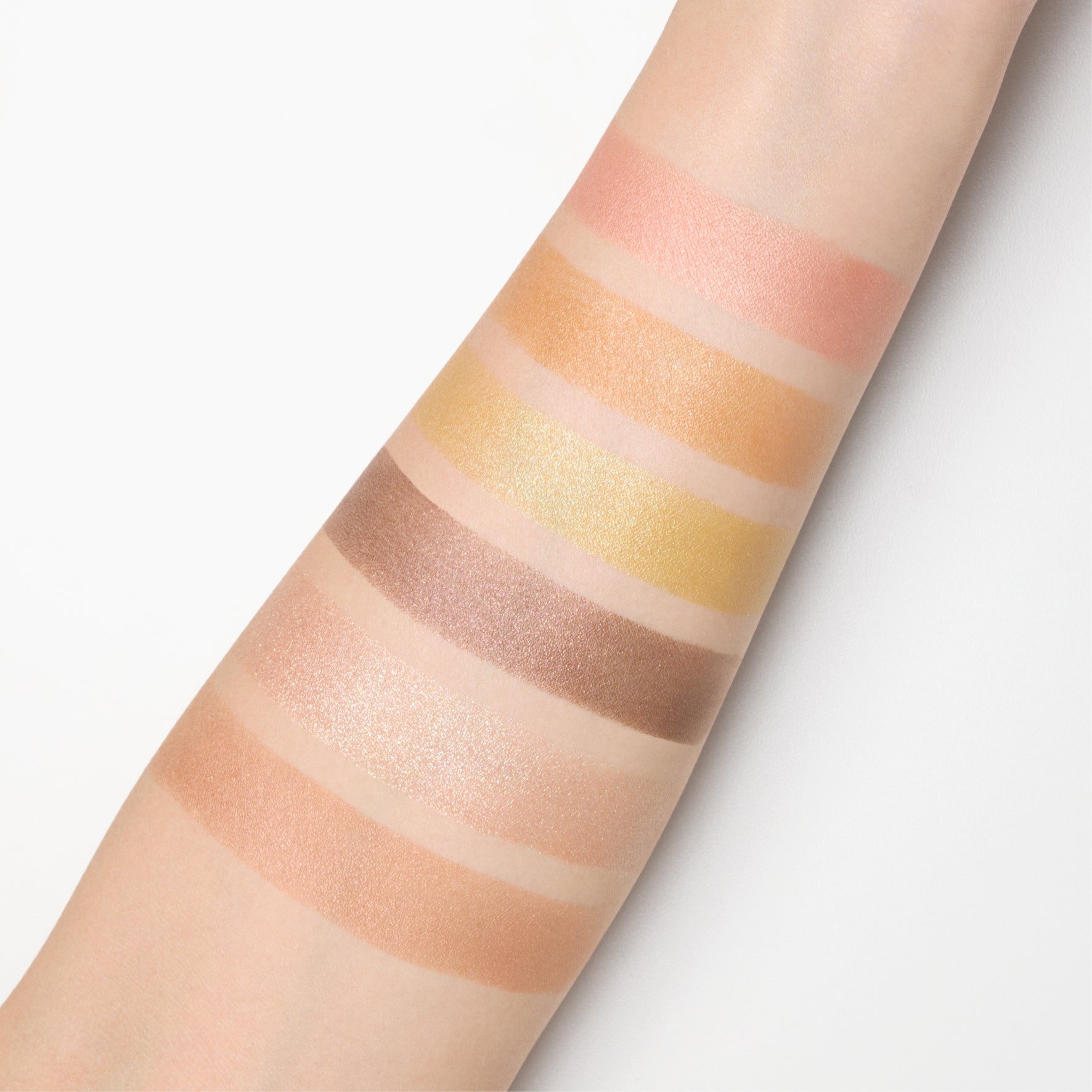 RMK Breeze Bliss Escape Eyes &amp; Blush Palette Limited Edition