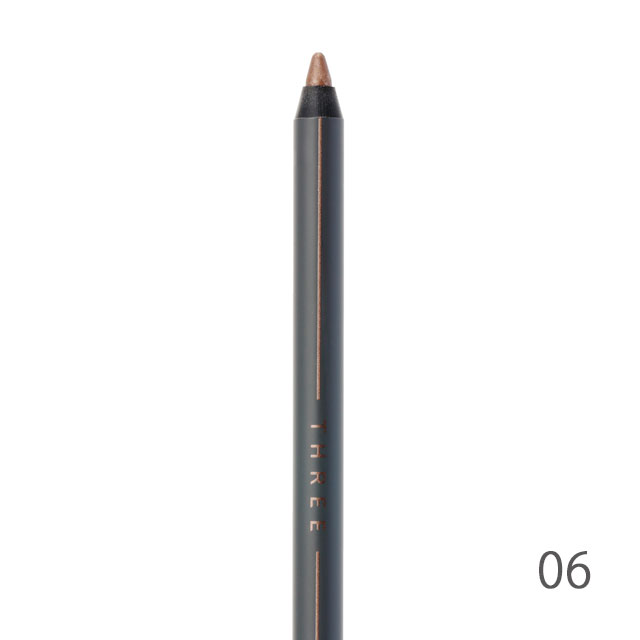 THREE Mesmerizing Performance Eyeliner Pencil