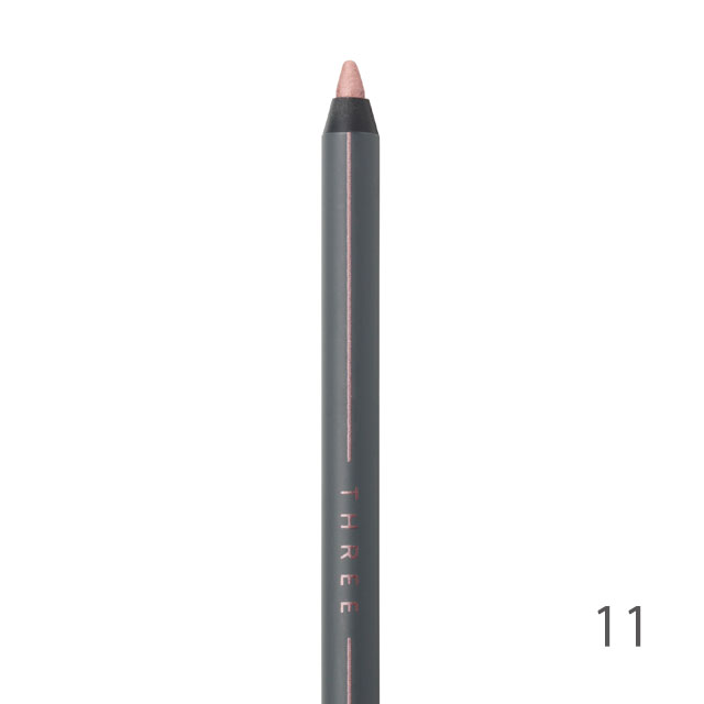 THREE Mesmerizing Performance Eyeliner Pencil